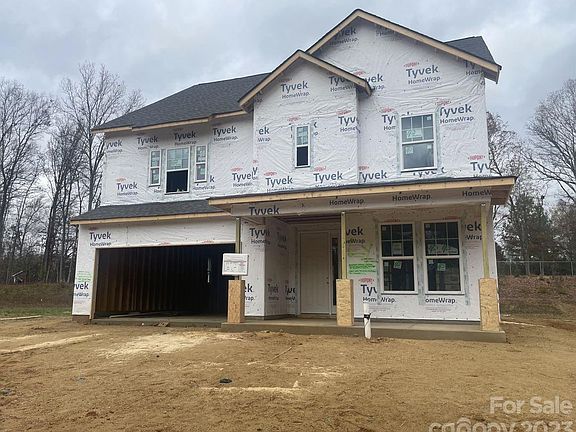 3rd image of 7531 Happy Hollow Dr
