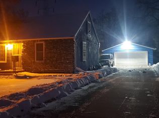 5716 James Ave N, Brooklyn Center, MN 55430