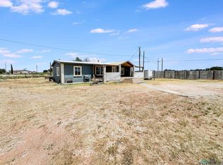 2904 E Church Dr, Hobbs, NM 88240