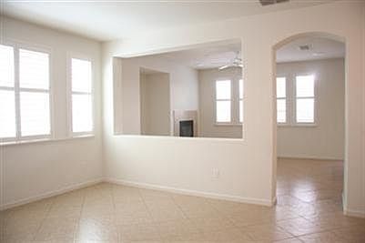 1st image of 303 Luella Ln