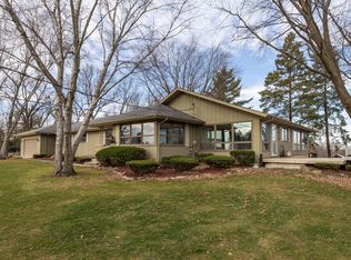 17420 93rd St, Bristol, WI 53104