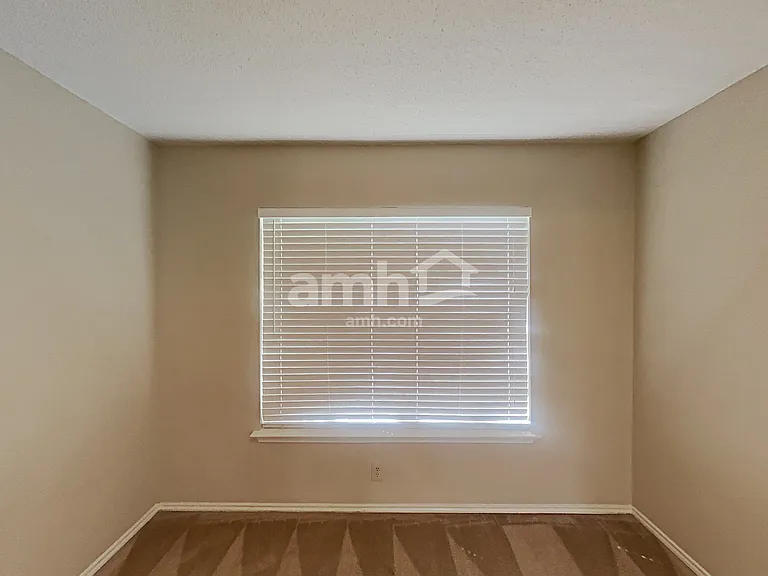 7310 Cortland Crk — Photo 14
