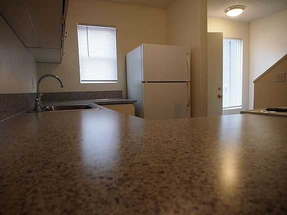 3rd image of 4300-4344 SE 122nd Ave #146-4308