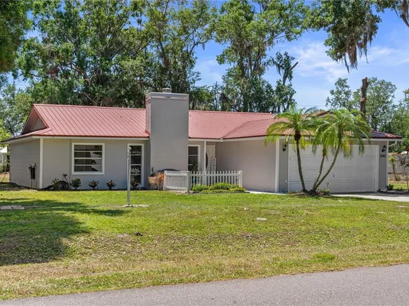 3240 Flamingo Ln, Mulberry, FL 33860