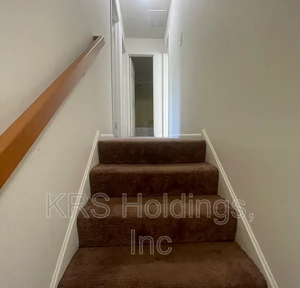 3828 Miramonte Pl #B — Photo 11