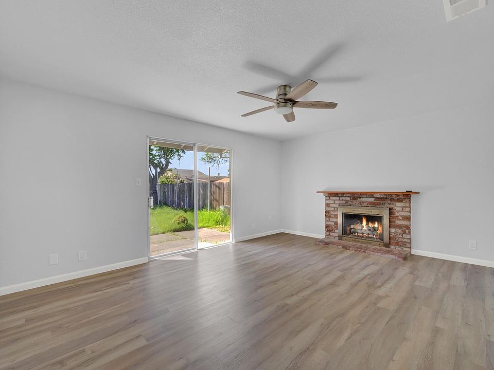 1st image of 1631 Lorenzo Drive