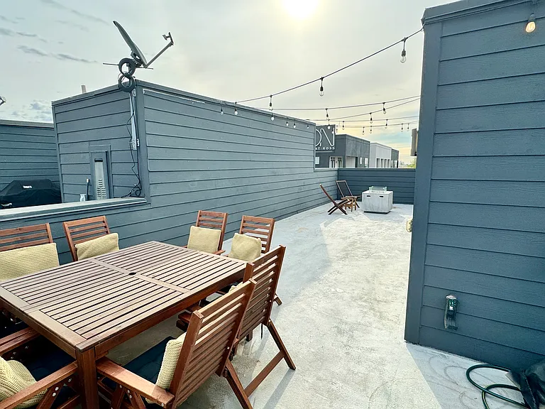 3018 Zenia Dr — Photo 12