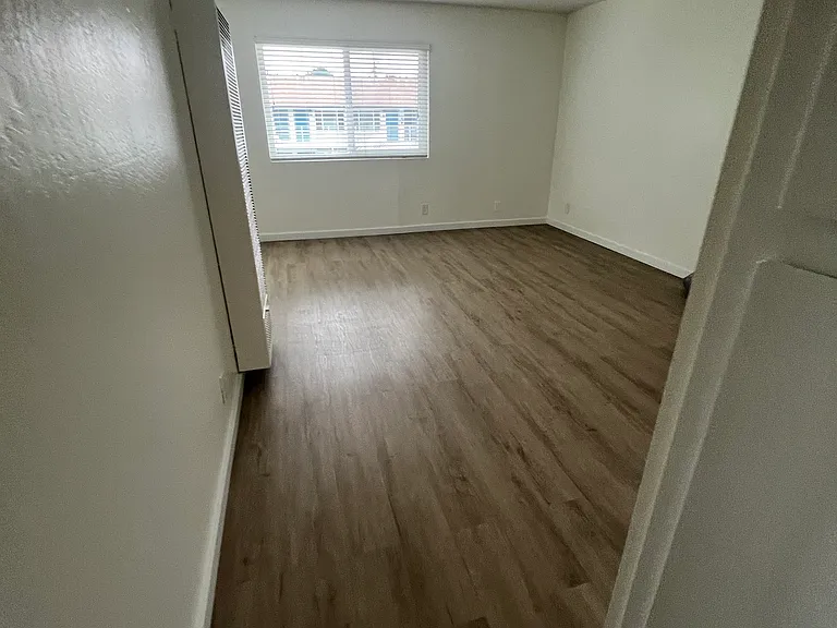 1387 Santa Clara St #1387 — Photo 3