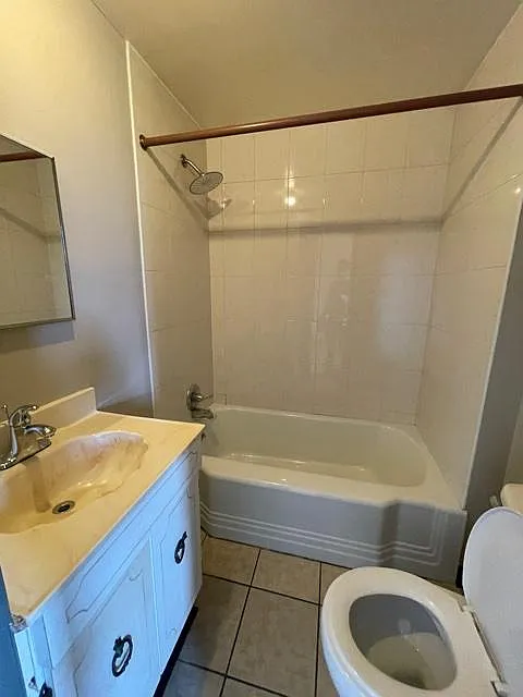 2 bed, $1,375 — Photo 3