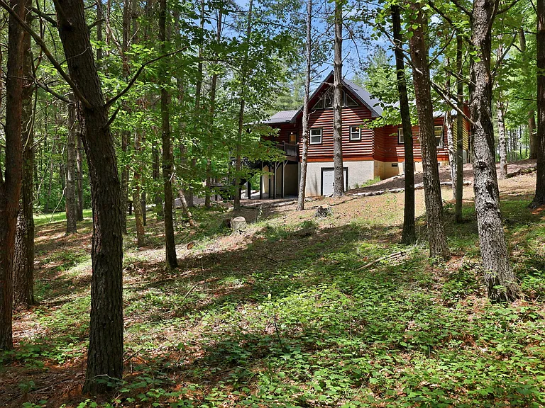 Trillium Trl — Photo 38