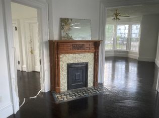 319 E 2nd St, Kewanee, IL 61443
