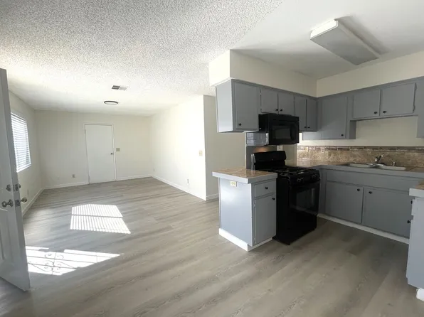 21213 89th. St. Units, 21213 89th St APT A, California City, CA 93505