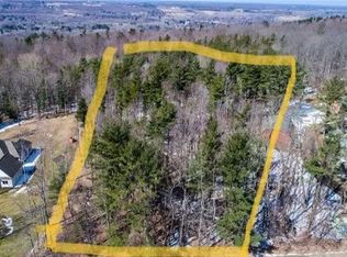 Chestnut Ridge Rd, Orchard Park, NY 14127