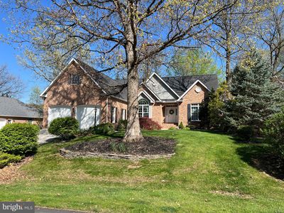 7017 Fairway Oaks, Fayetteville, PA, 17222