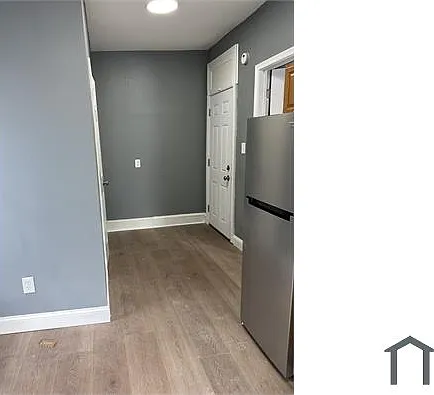 1 bed, 400 sqft, $995 — Photo 2