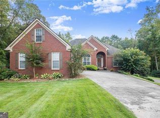 745 Roland Manor Dr, Dacula, GA 30019