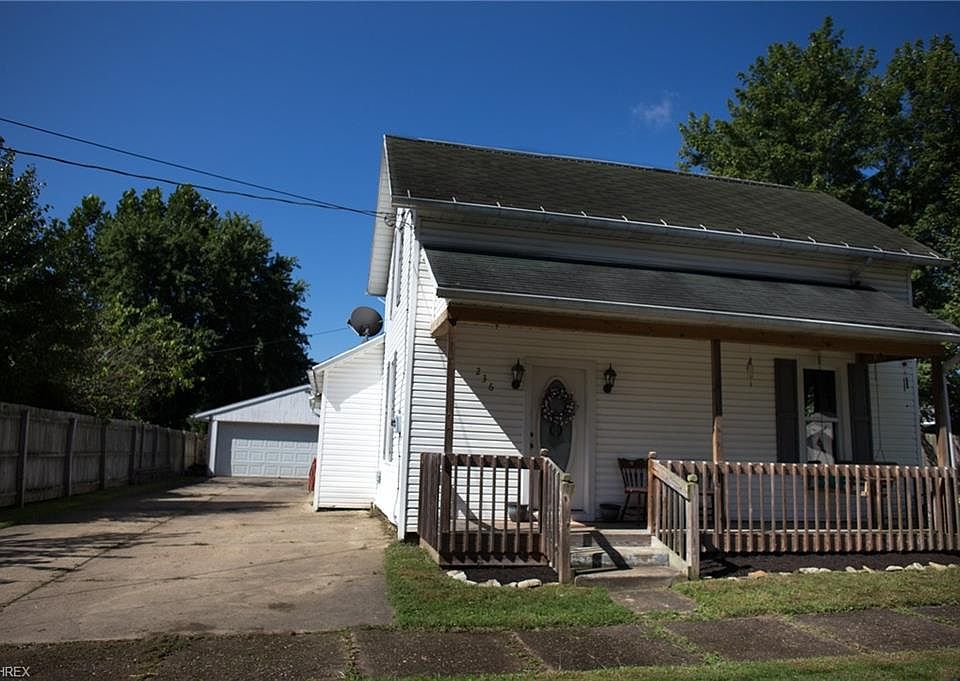 1st image of 236 N Chestnut St
