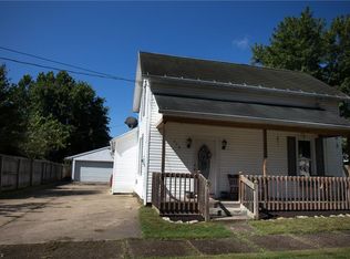 236 N Chestnut St, Gnadenhutten, OH