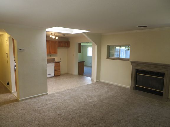 2nd image of 3845 Sunnyvale Ave