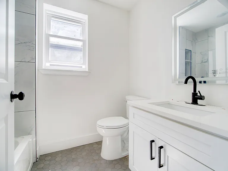79 9th Ave #1 — Photo 9