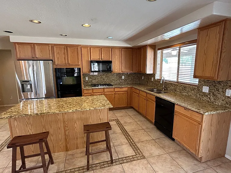 13026 W Modesto Dr — Photo 4