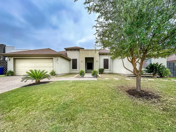 403 Michoacan Loop, Laredo, TX 78045