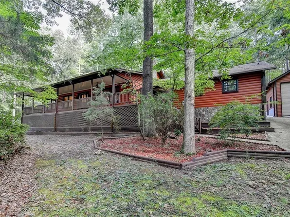 433 Four Seasons Ct, Dacula, GA 30019
