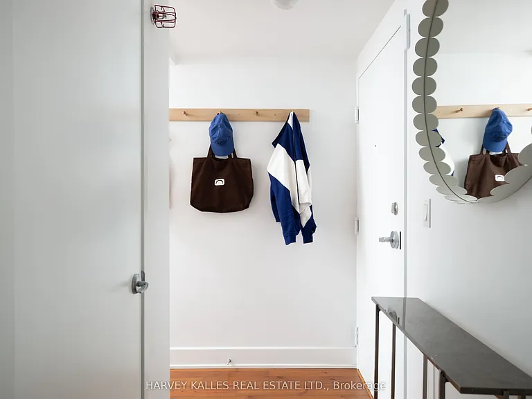 183 Dovercourt Rd #315 — Photo 9