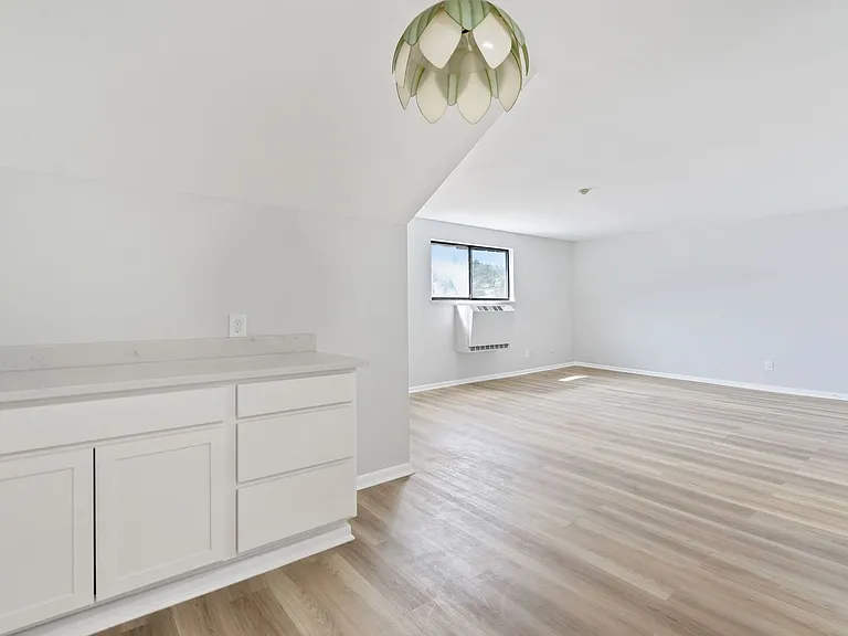 110 Butler St — Photo 14