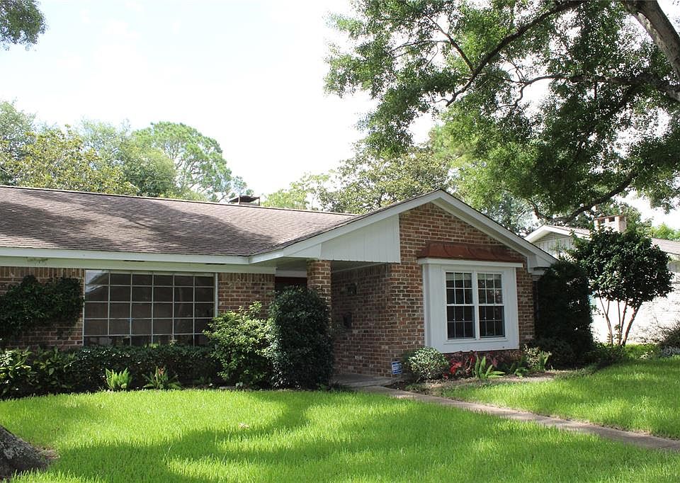 1st image of 5202 Queensloch Dr