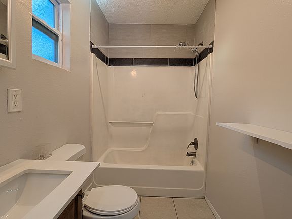 5th image of 1361 S Martin Luther King Jr Ave #B