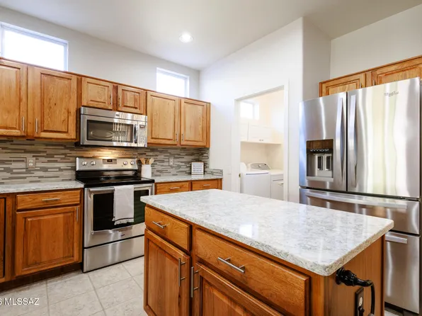 7716 W Cathedral Canyon Dr, Tucson, AZ 85743