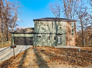 72 Rountree Dr, Bella Vista, AR 72715