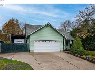 5282 Sugarpine Cir, Eugene, OR 97402