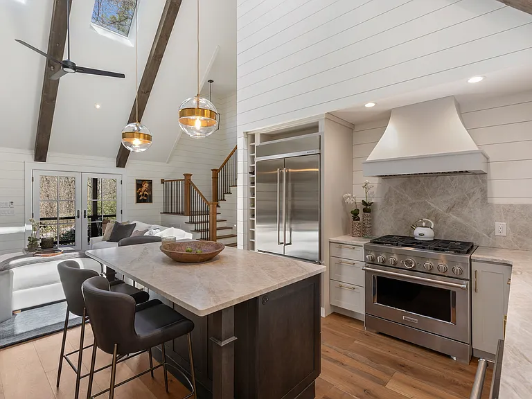 125 Harris Dr — Photo 6
