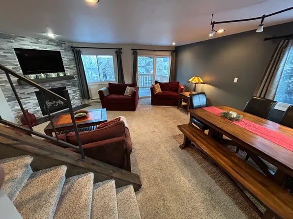 36 Cove Blvd, Dillon, CO 80435