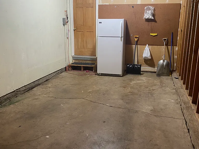 Garage & extra fridge