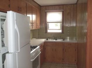 161 Snell St #3, Fall River, MA 02721