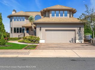 97 Pershing Blvd, Lavallette, NJ 08735