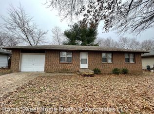 144 S Pinewood Ave, Republic, MO 65738