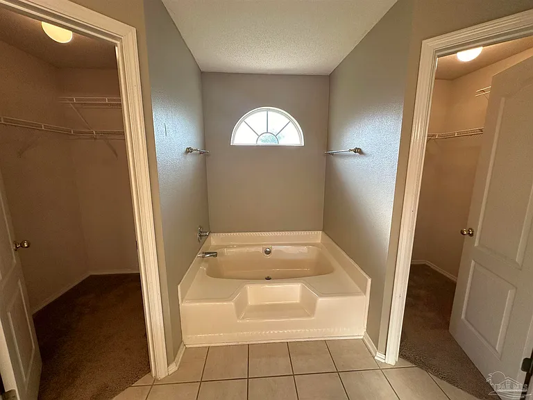 1436 Cacao Ln — Photo 11
