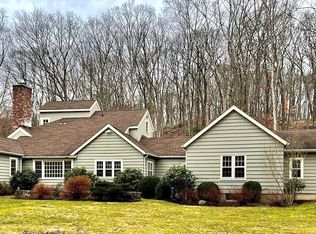 115 Godfrey Rd W, Weston, CT 06883