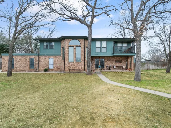 1204 Vera Ln, Kennedale, TX 76060
