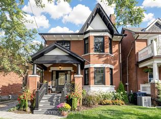156 Hampton Ave S, Toronto, ON M4K2Z1