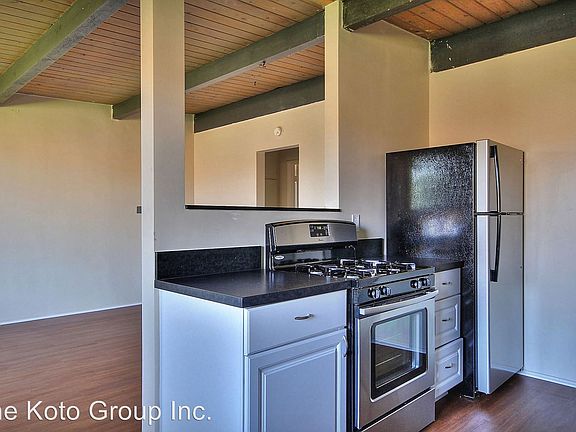 3rd image of 1120 Laguna St APT 13