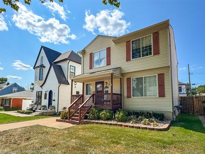 3933 Gardner Ave, Berkley, MI, 48072