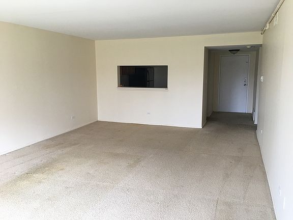 2nd image of 1025 N Sterling Ave APT 217