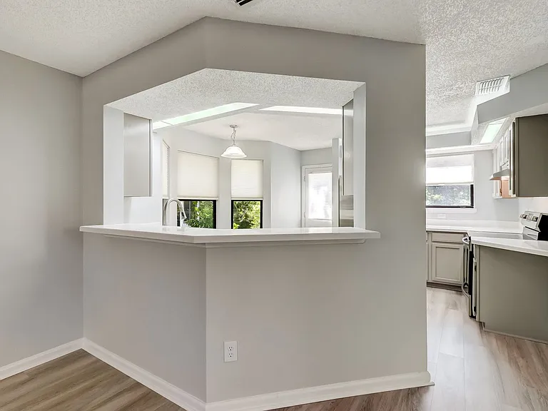 2406 Pirates Bay Dr — Photo 13