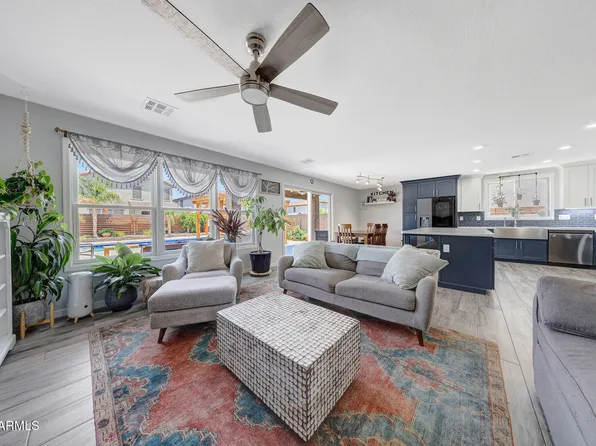 18196 W LUNDBERG Street, Surprise, AZ 85388