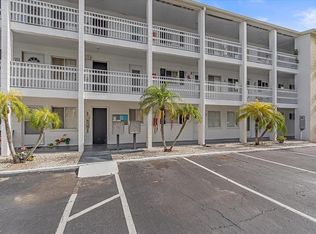 1593 Leisure Dr #M26, Bradenton, FL 34207